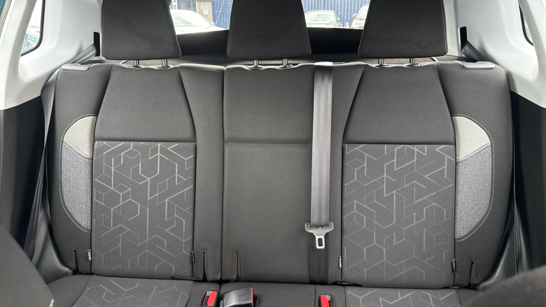 Peugeot 2008 1.2 PureTech Active 5dr Petrol Estate